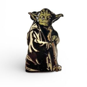 Vintage Disney Enamel Pin Yoda Jedi with Cane 2002 Walt Disney Resorts Exclusive